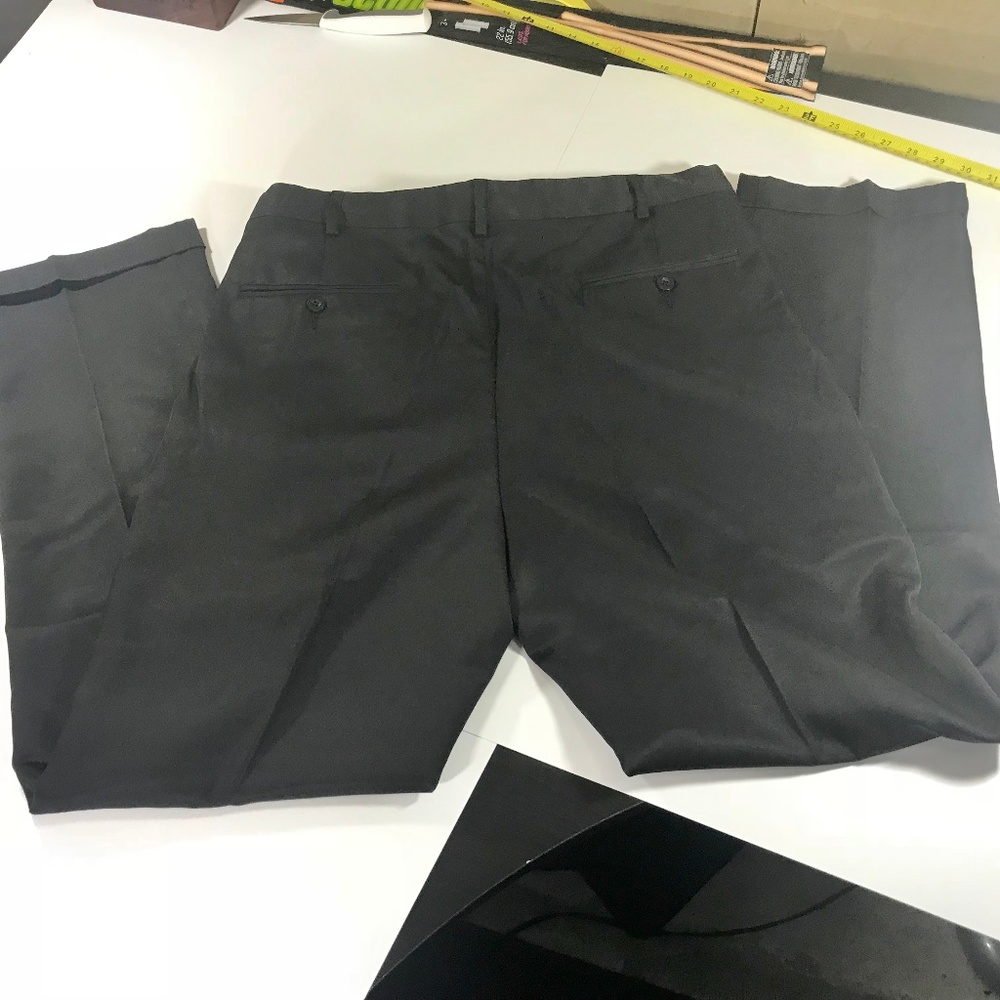 JOS A BANKS MENS LEADBETTER GOLF PANTS ( G41)